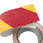 El doble amarillo rojo colorea la escalera del PVC de los 50MMx5M que la cinta antideslizante heló seguridad no se desliza