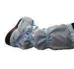 La protección larga del ESD de la manga del recinto limpio calza estilo trasero de la cremallera apta para el autoclave