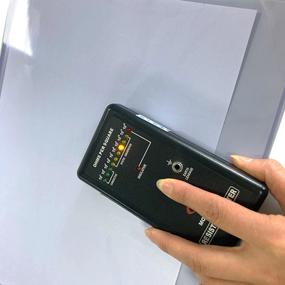 Tenedor de documento del ESD de la prenda impermeable del PVC antiestático para el recinto limpio
