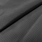 Fibra de carbono negra del algodón el 2% del poliéster el 33% de la tela el 65% del ESD TC del llano de la rejilla de 5M M