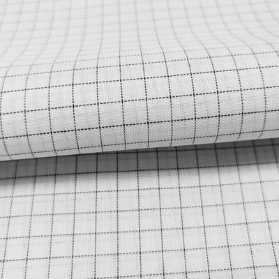 Blanco 7MM Grilla 65% Poliéster + 32% algodón + 2% fibra de carbono T / C ESD Tejido antiestático para ropa de sala limpia